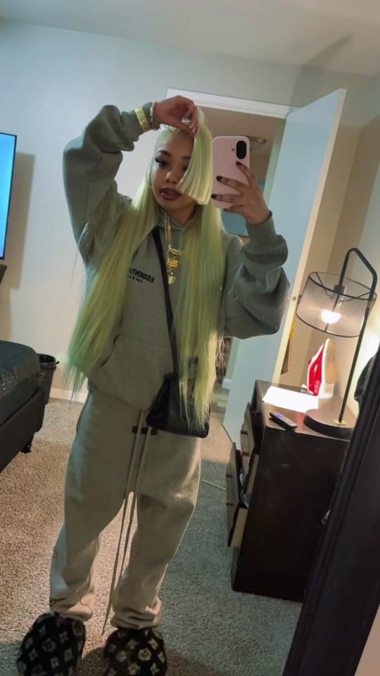 Post 1 by shaniya❤︎ on TikTok (video)
