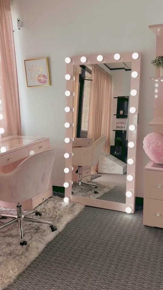 Post 6 by Pearls Vanity, LLC on TikTok (video)