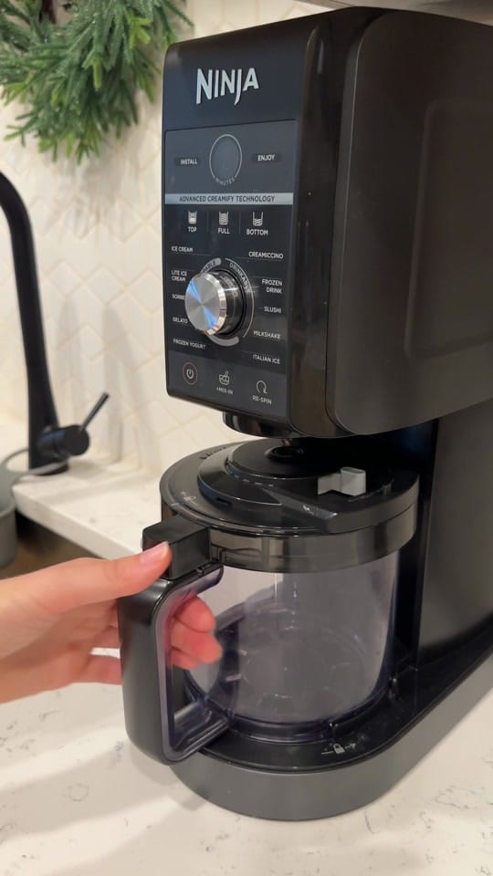Post 3 by Maya Redalen on TikTok (video)