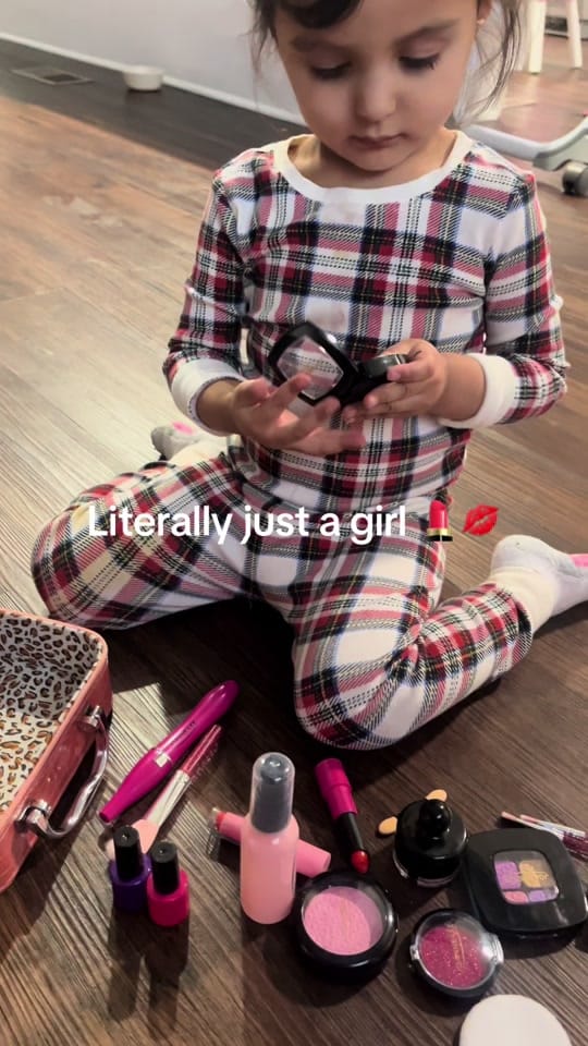Post 7 by Emily 🎀 on TikTok (video)