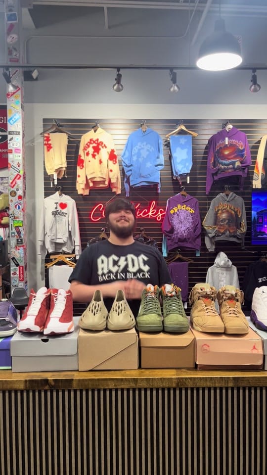 Post 6 by Cola Kicks on TikTok (video)