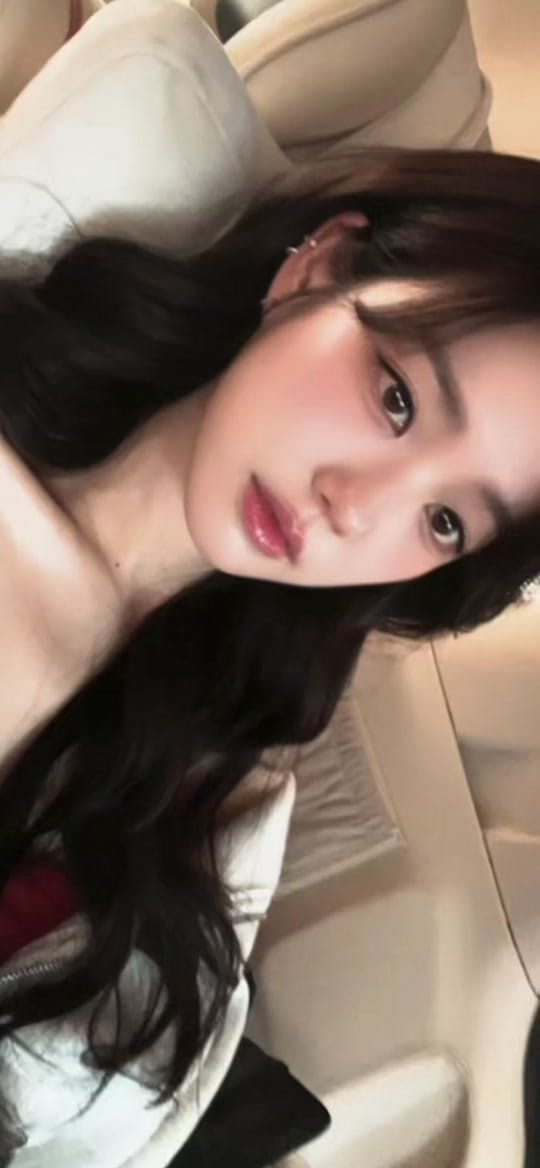 Post 7 by YUBI LEE on TikTok (video)