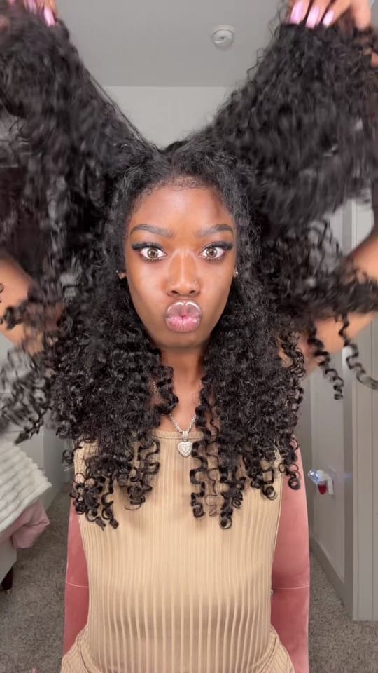 Post 1 by RIANNA IMARI on TikTok (video)