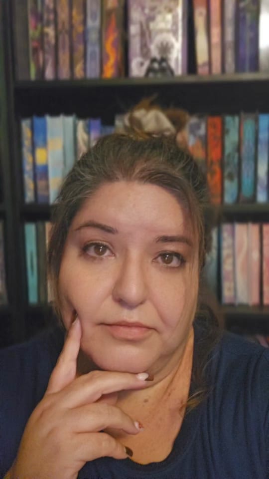 Post 1 by Sabby's nook 📚🛫📖🇨🇴🇺🇸 on TikTok (video)