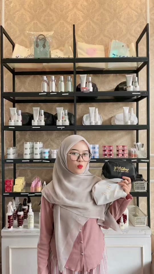 Post 5 by JGLOW SKINCARE AGEN PUSAT on TikTok (video)