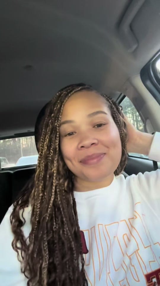 Post 2 by Desireé on TikTok (video)