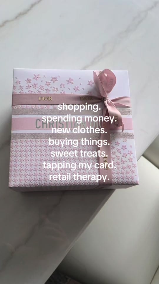 Post 10 by Emilya on TikTok (video)
