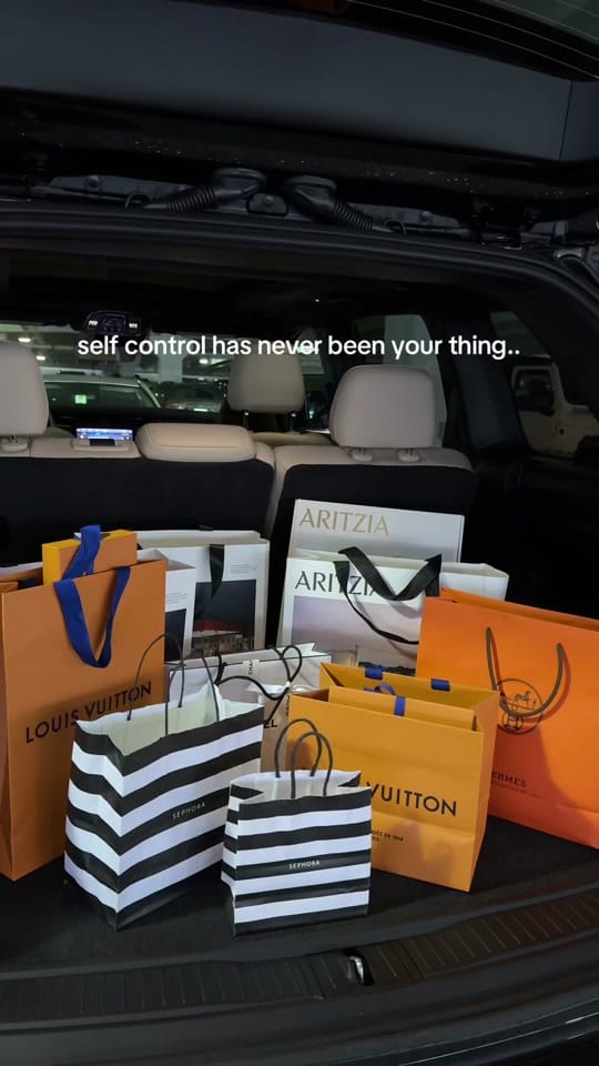 Post 3 by Emilya on TikTok (video)