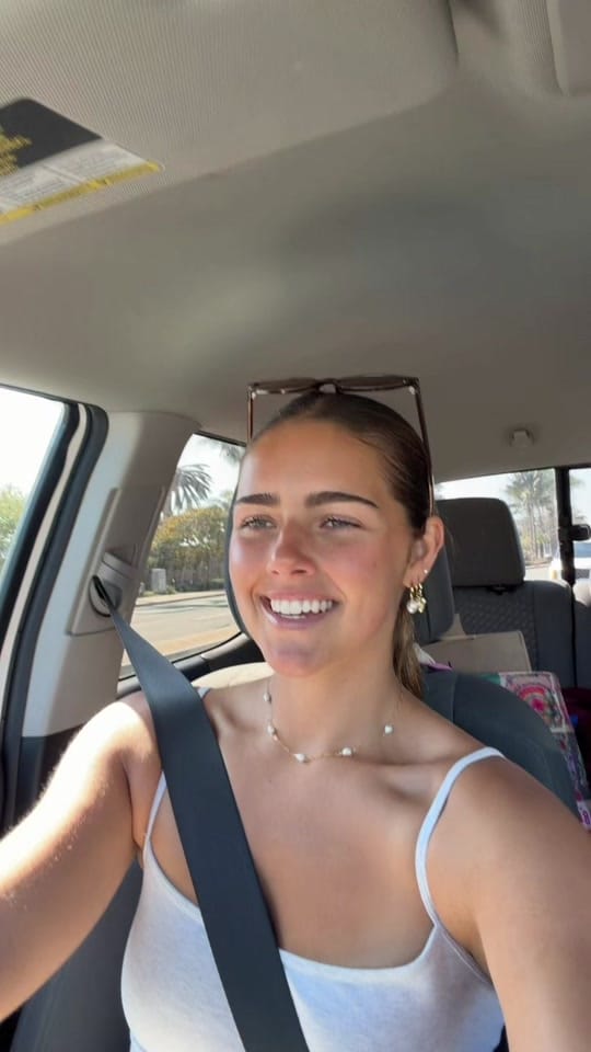 Post 10 by abi elizabeth(: on TikTok (video)