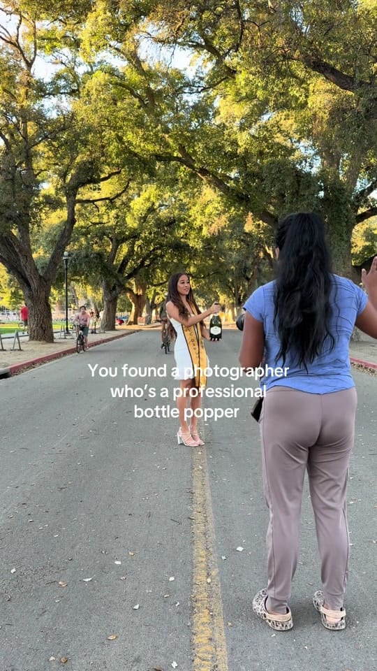 Post 6 by Dani- Sacramento Photographer on TikTok (video)