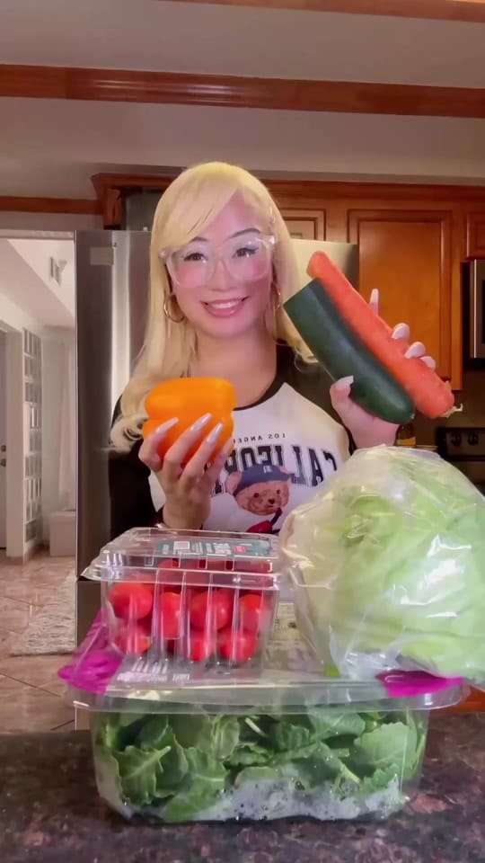 Post 2 by Michelle Garnica on TikTok (video)