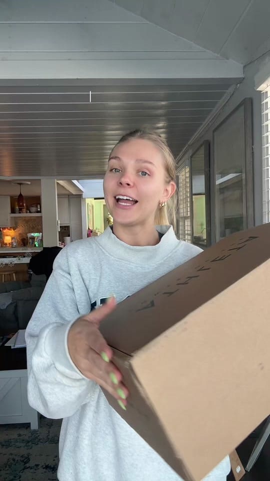 Post 3 by ALLY PARKER on TikTok (video)