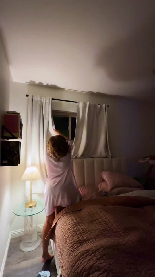 Post 10 by Raina Monét on TikTok (video)