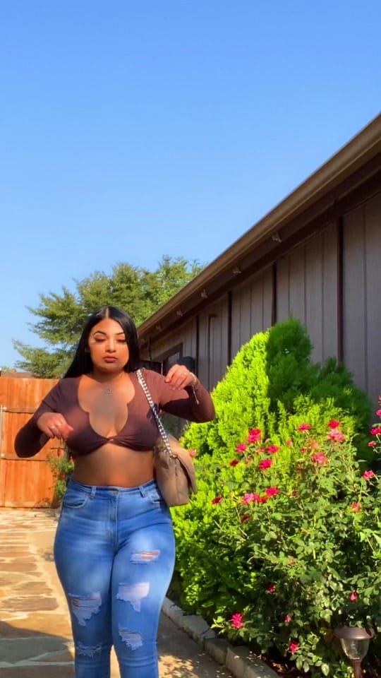 Post 8 by Mercedes on TikTok (video)