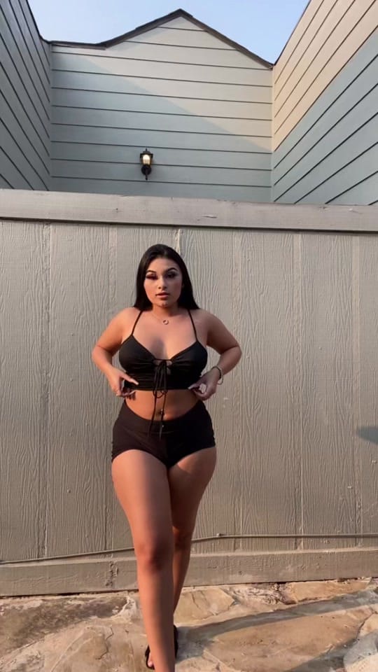 Post 10 by Mercedes on TikTok (video)