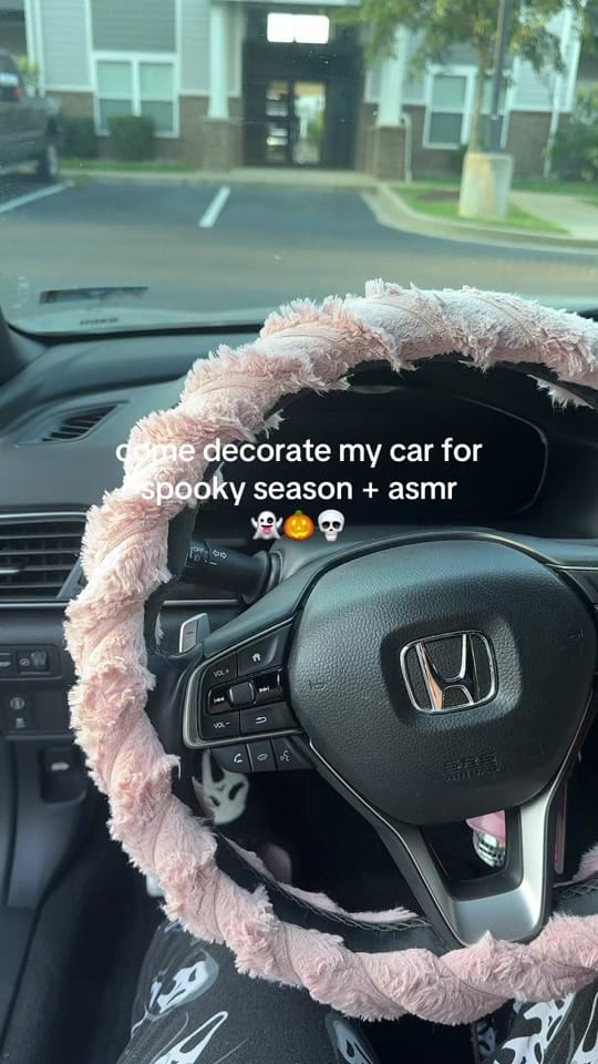 Post 9 by Tay { Lifestyle+Beauty } on TikTok (video)