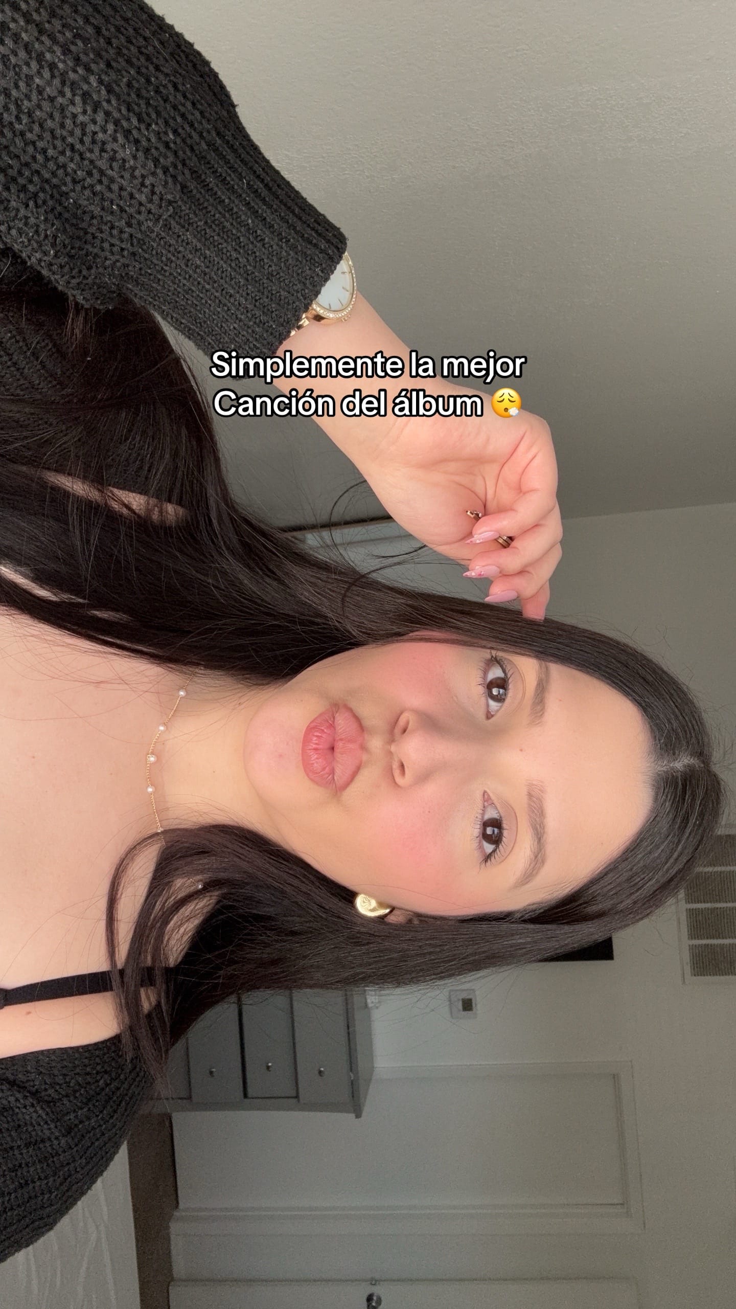 Post 6 by Angelicastrost🛍️ on TikTok (video)