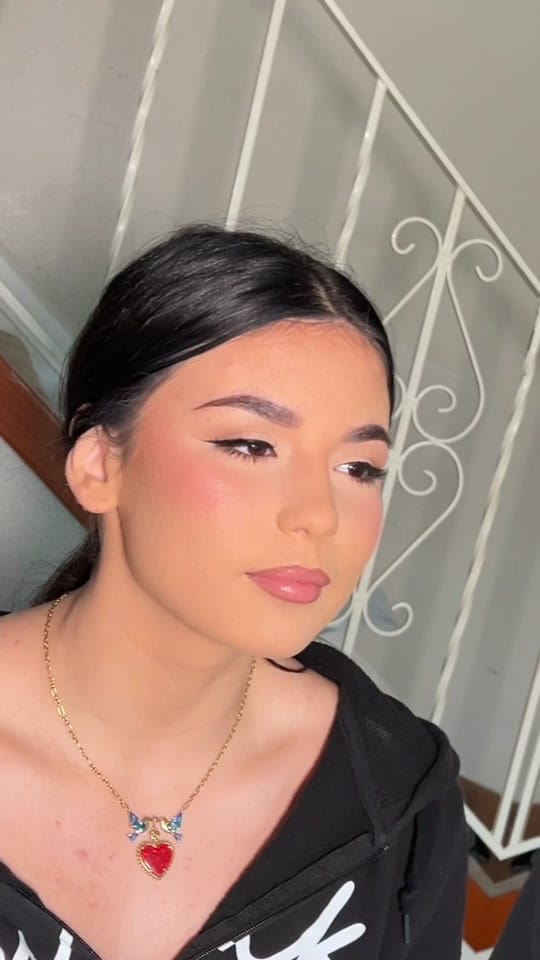 Post 5 by ABellaGlam on TikTok (video)