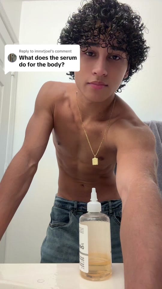 Post 4 by Santi on TikTok (video)