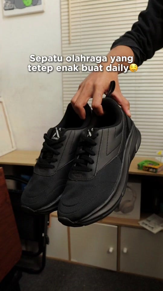 Post 3 by xfourth on TikTok (video)