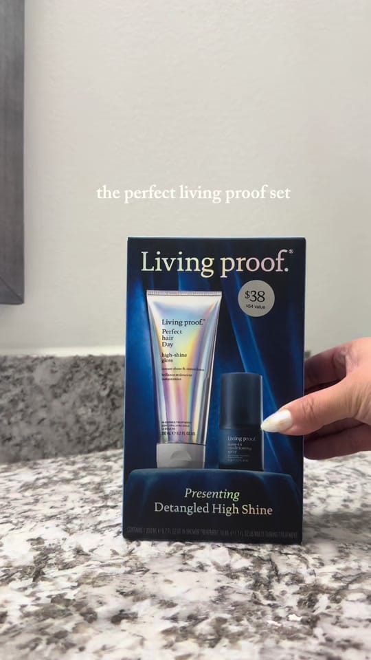 Post 6 by jessica huynh on TikTok (video)