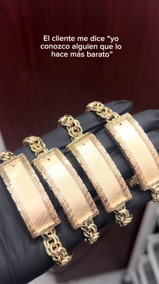 Post 4 by Veronica’s Jewelry on TikTok (video)
