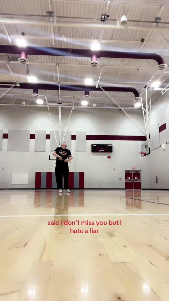 Post 8 by taylor🍒🎀🤍 on TikTok (video)