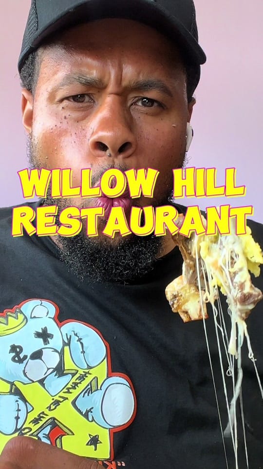 Post 10 by Salcaneat on TikTok (video)