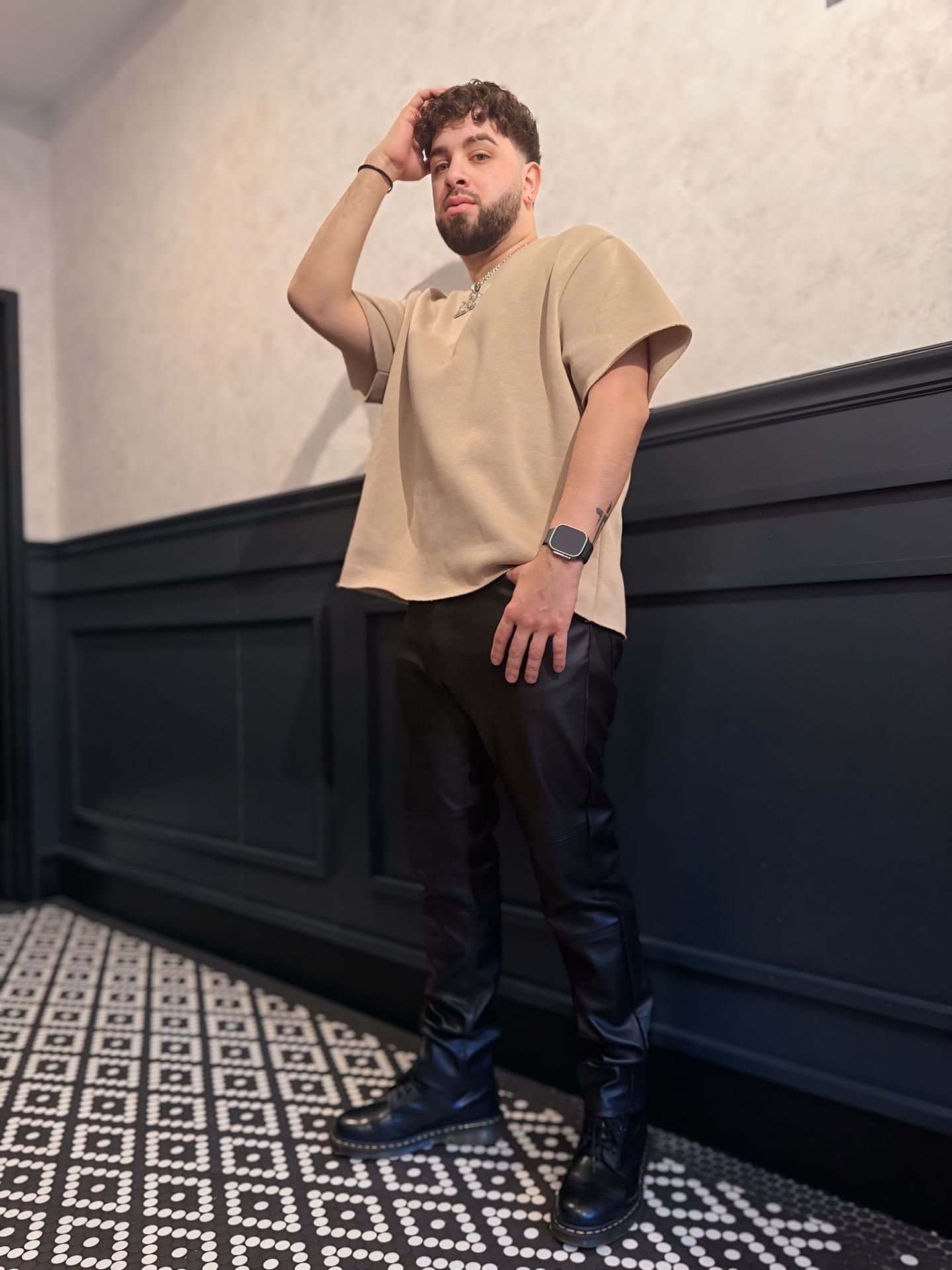 Post 6 by Luis on TikTok (video)