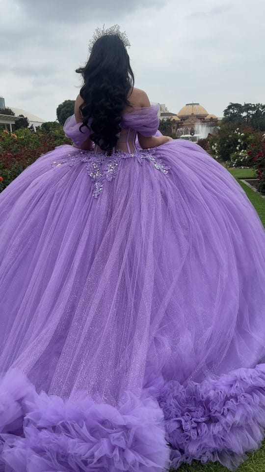 Post 10 by VanityCoutureBoutique on TikTok (video)
