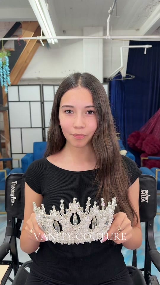 Post 3 by VanityCoutureBoutique on TikTok (video)