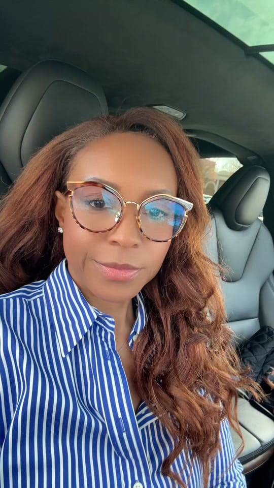 Post 2 by @auntieBuffie on TikTok (video)