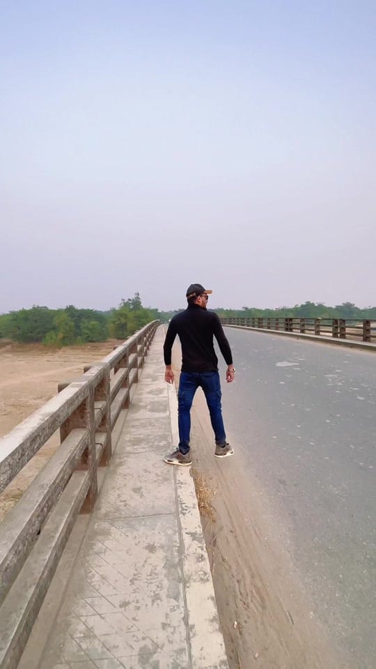Post 6 by 🅰️ZHER HIⓂ️E ✅ on TikTok (video)