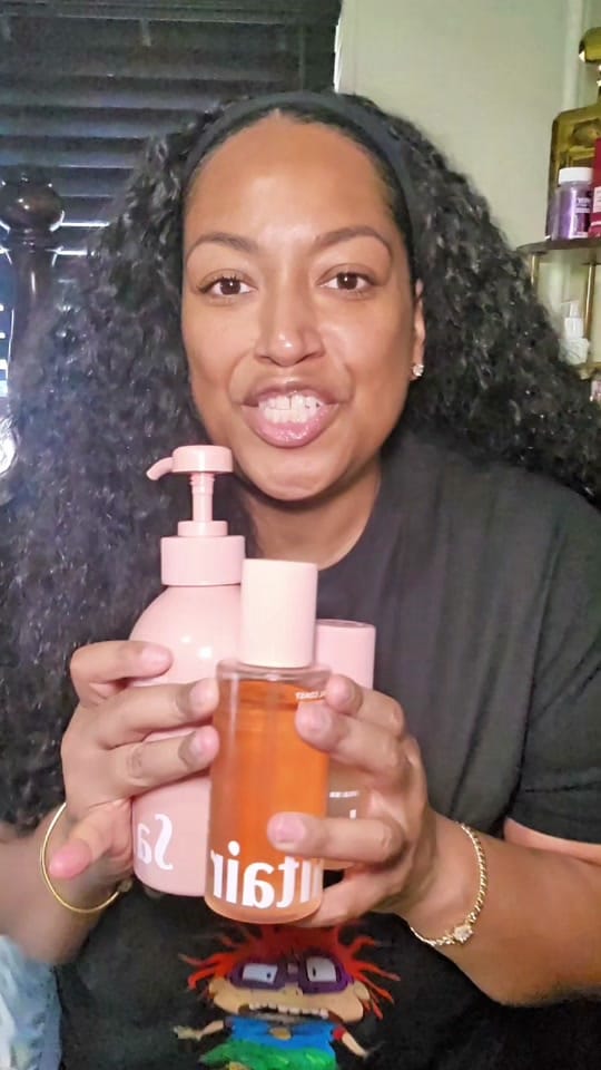 Post 7 by Carla on TikTok (video)