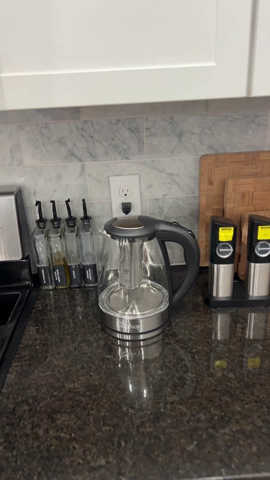 Post 6 by shellybombshell on TikTok (video)