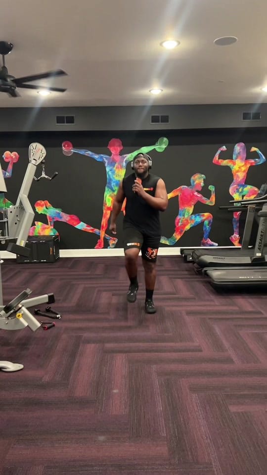 Post 8 by shellybombshell on TikTok (video)