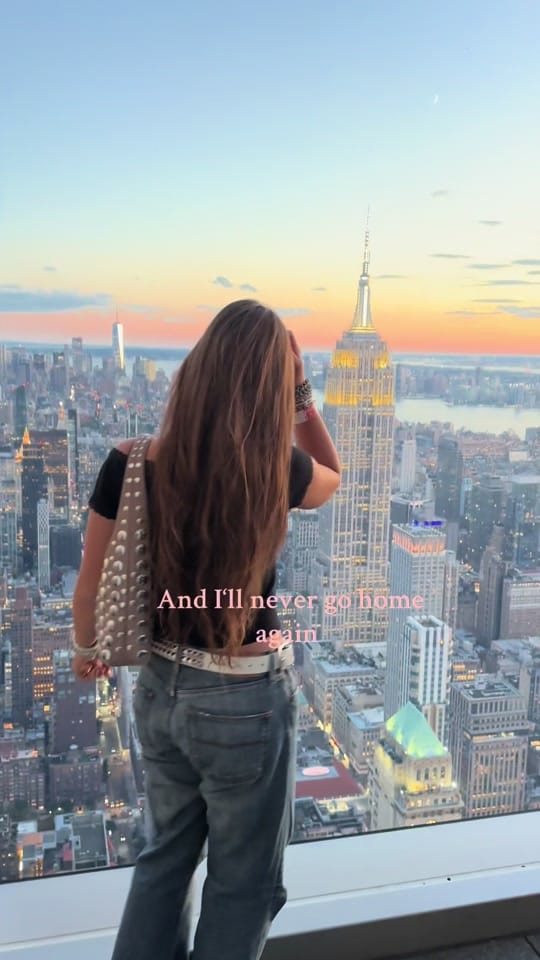 Post 8 by Lauraa on TikTok (video)