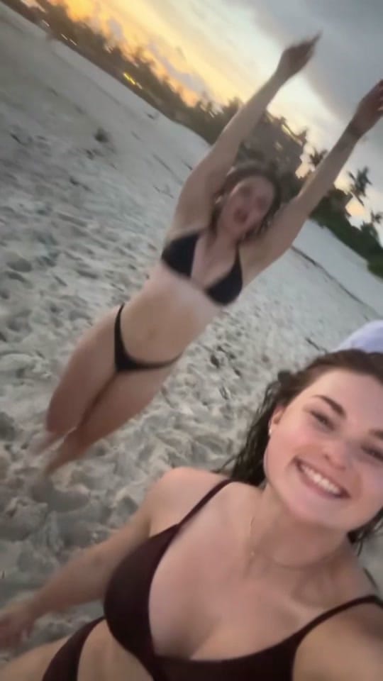 Post 6 by sarahweeksbeauty on TikTok (video)