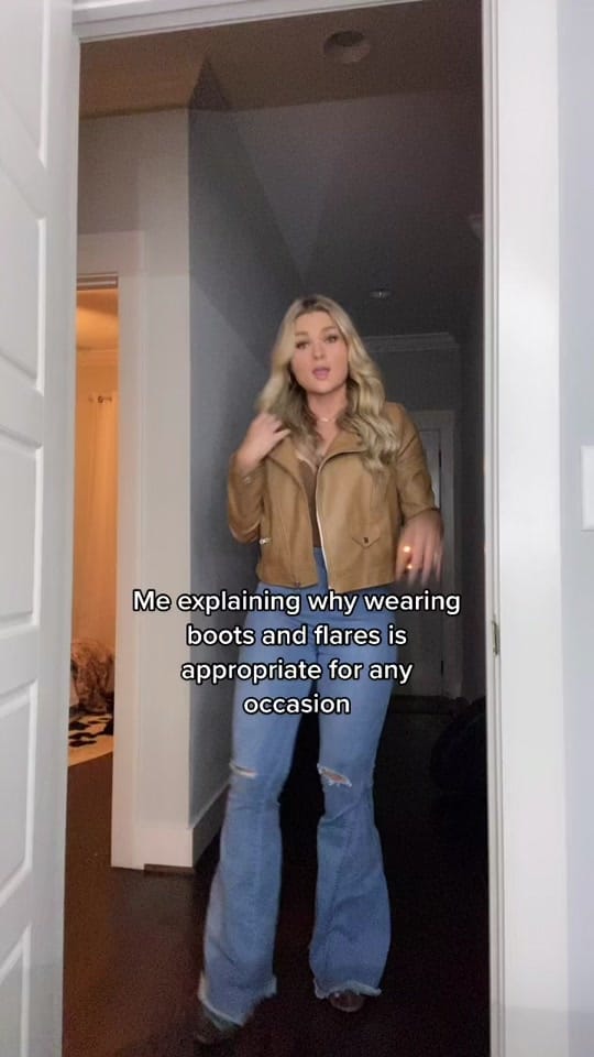 Post 10 by sarahweeksbeauty on TikTok (video)