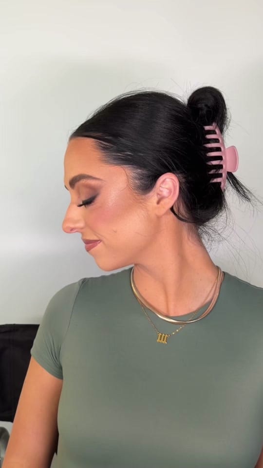 Post 5 by sarahweeksbeauty on TikTok (video)
