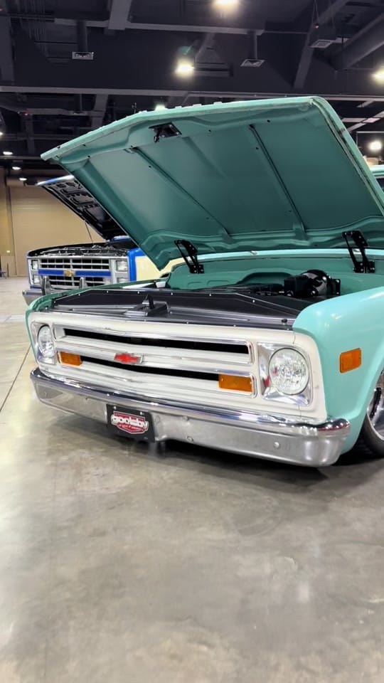 Post 6 by Goolsby Customs on TikTok (video)