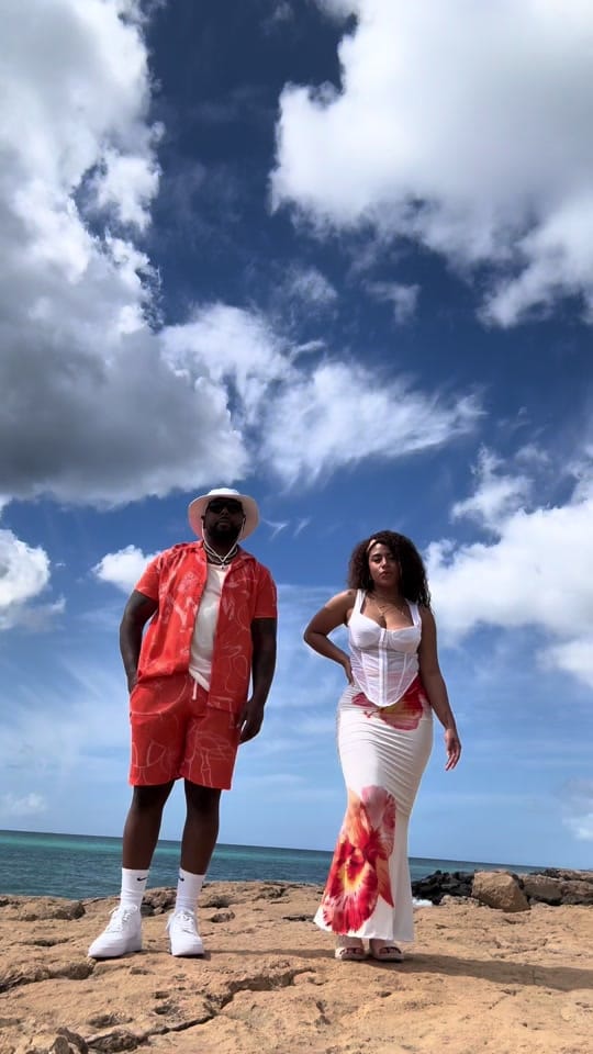 Post 10 by Nicolle Viafara on TikTok (video)