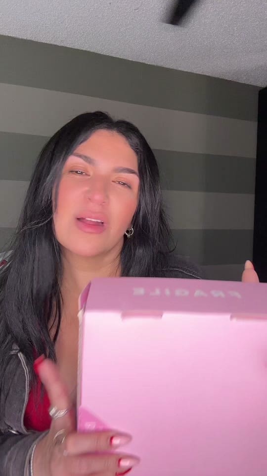 Post 1 by Karla Coto on TikTok (video)