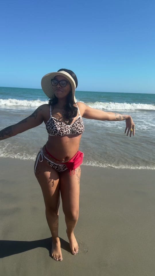 Post 3 by Lightskin Princess 🥰 on TikTok (video)