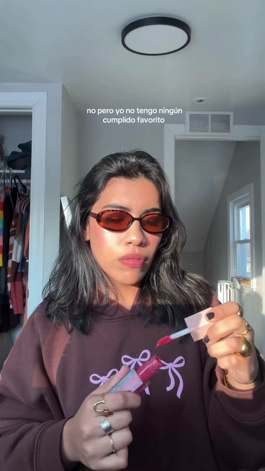 Post 1 by paola ◡̈ on TikTok (video)