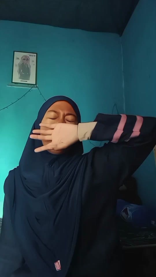 Post 4 by strawberry.girl🍓 on TikTok (video)