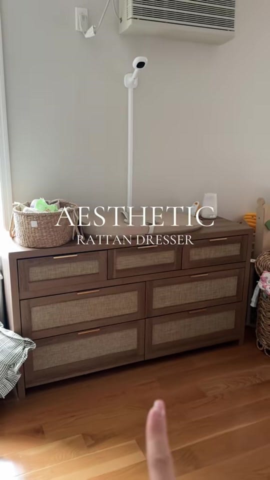 Post 2 by Esti Hana on TikTok (video)