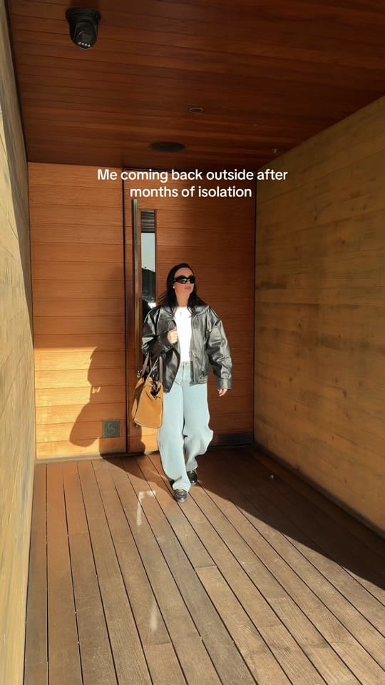 Post 3 by sella_em on TikTok (video)