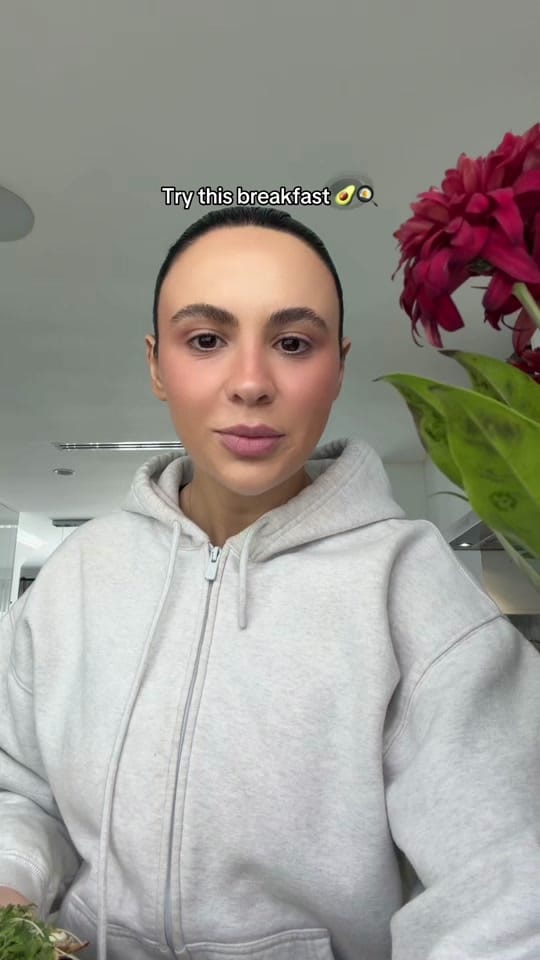 Post 8 by sella_em on TikTok (video)