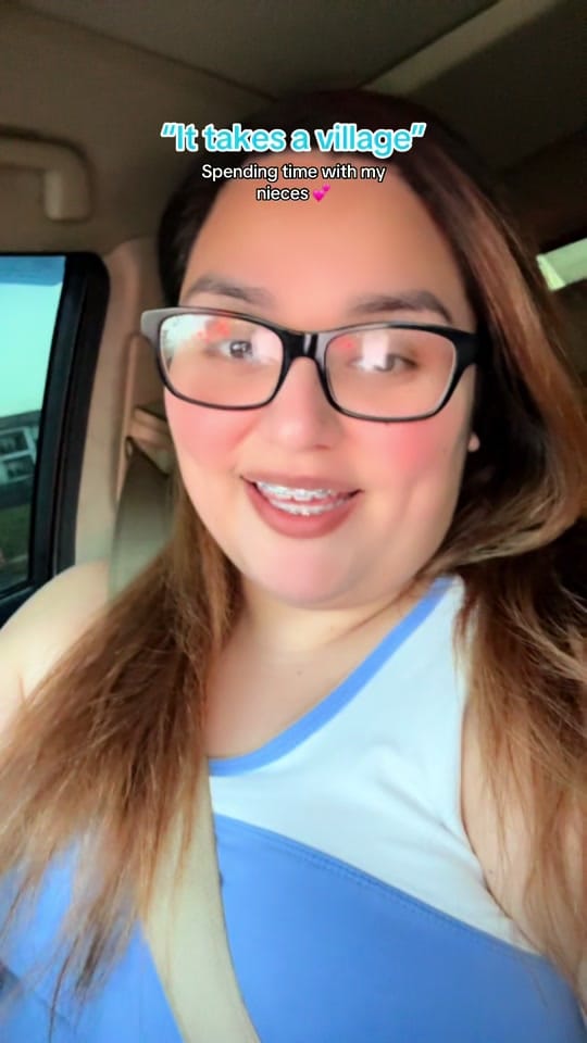 Post 2 by Nikki | Fashion & Vlogs 🌸 on TikTok (video)
